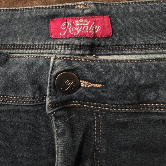 ROYALTY for me Plus size 24W Jeans straight leg stretchy Women's - Picture 4 of 5
